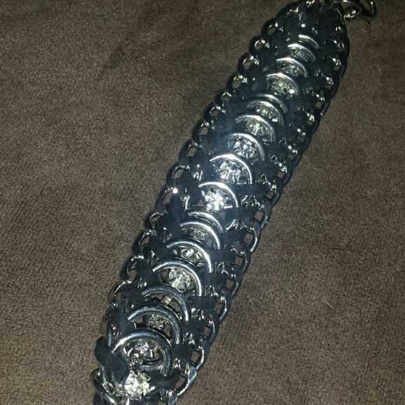 Bracelet - Picture 2 of 3