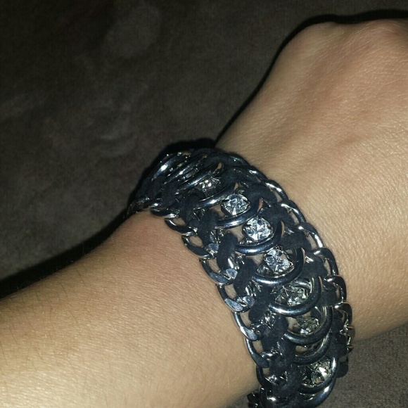 Bracelet - Picture 3 of 3