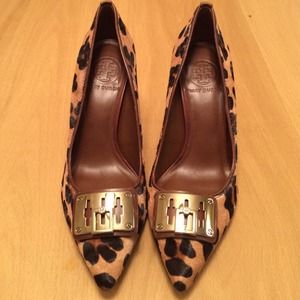 Tory Burch Leopard Pumps