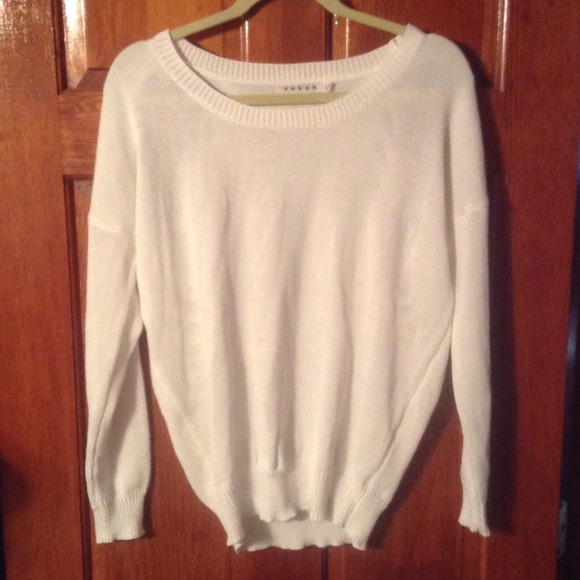 White sweater with open back - Picture 2 of 2