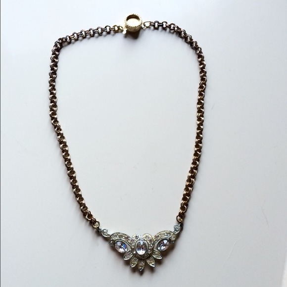 Laura James Jewelry Jewelry - 💌HP 7/6 Vintage estate necklace Laura James Jewelry Jewelry - 💌HP 7/6 Vintage estate necklace