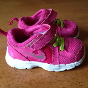 Nike Girl Shoes
