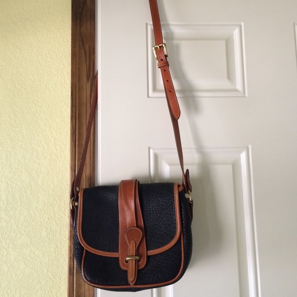 Dooney  and Bourke purse