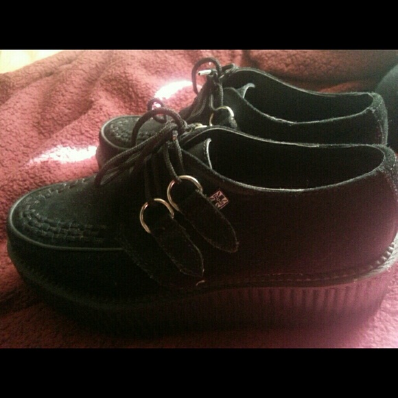 T.U.K suede creepers