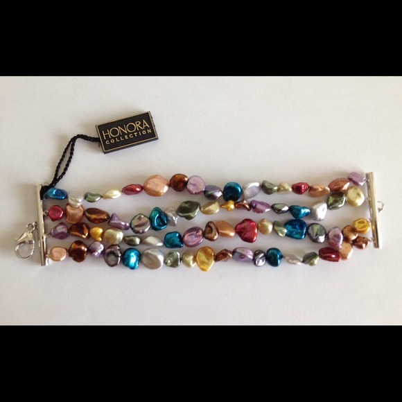 Honora cultered pearl bracelet SOLD SOLD SOLD