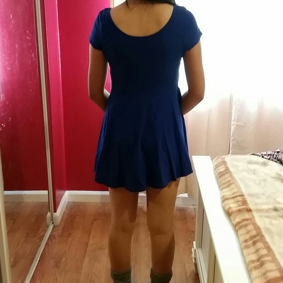 SOLD Blue skater dress - Picture 3 of 3