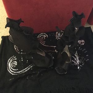 Size 10 high heal sandals