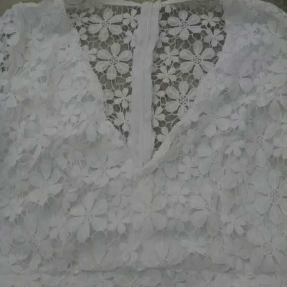 Sold in bundle!! Lace crochet dress - Picture 2 of 4