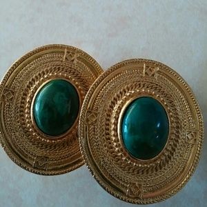 ✅Bundled* Button Clip On Earrings