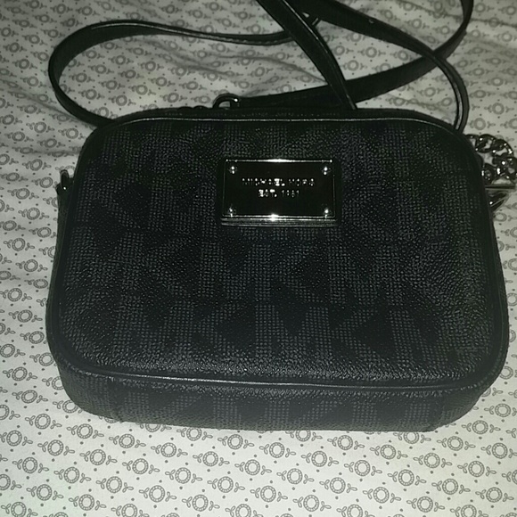 Michael Kors Jet set crossbody