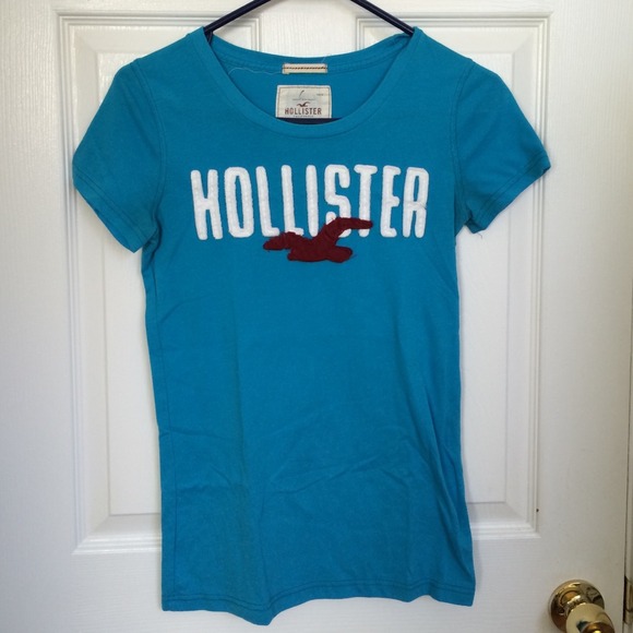 Hollister shirt