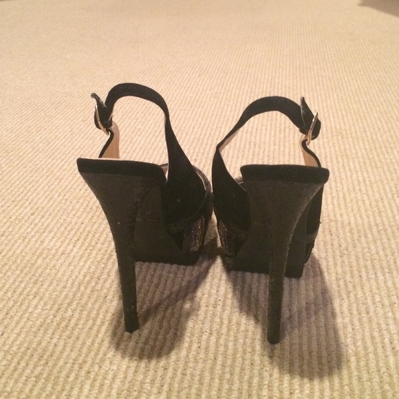 ️SOLD in bundle✨"CHARNEY" Sparkly Heels✨ - Picture 3 of 4