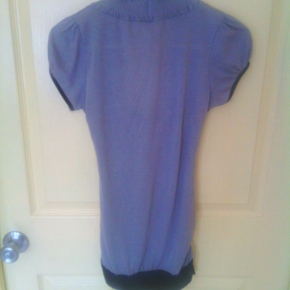 Top - Picture 2 of 4