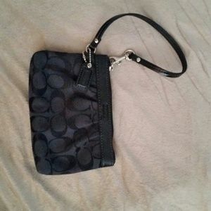 Wristlet