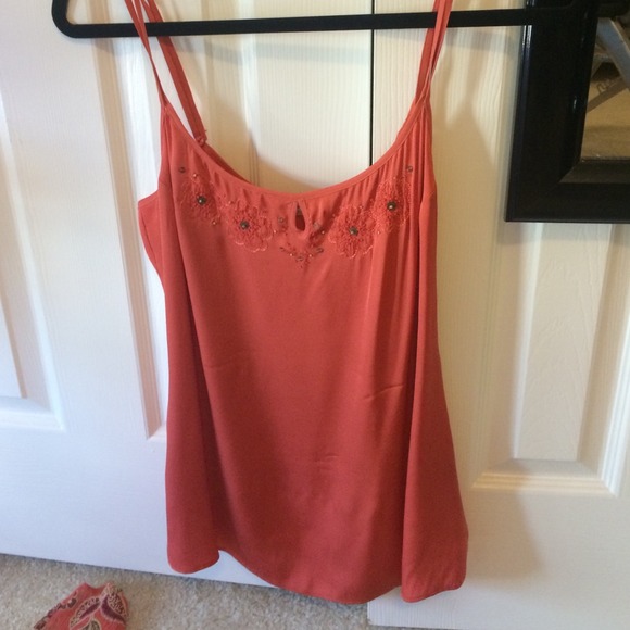 ❌❌SOLD Tommy Bahama Silk Top - Picture 3 of 4