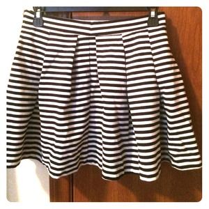 Bethany Mota skirt