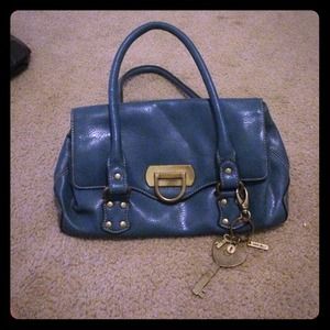 A  vintage handbag!