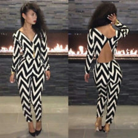 Black & White Romper - Picture 1 of 3