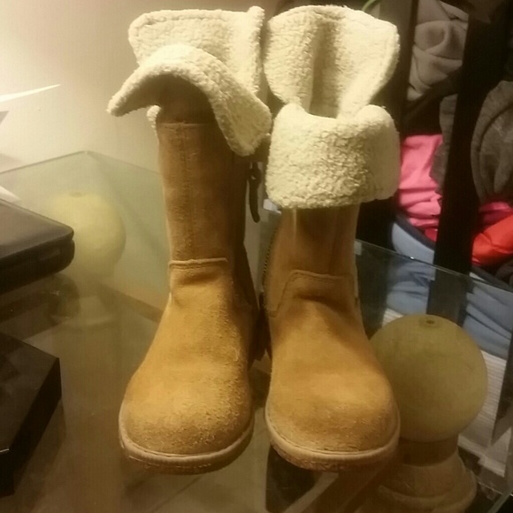 *SOLD ON ANOTHER SITE*Toddler Boots