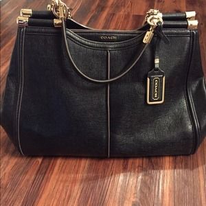 AUTH COACH MADISON CAROLINE SATCHEL