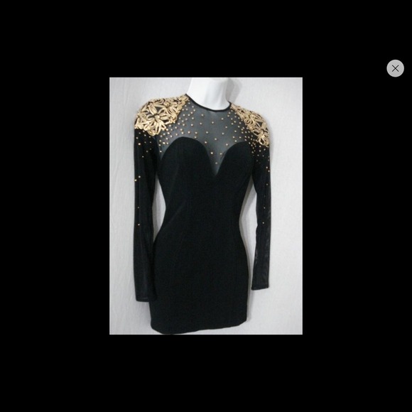 Cache very classy size small