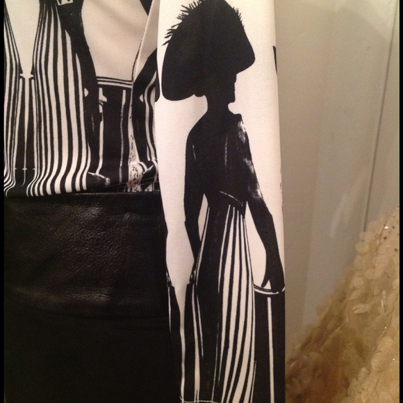 SOLD! Vintage DowntownAbby Silhouette HOST PICK X2 - Picture 3 of 4