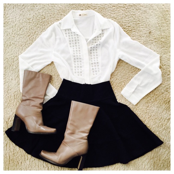 White Mountain Boots - Picture 3 of 3