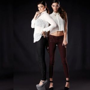 New LF burgundy skinny jeans