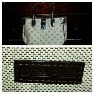 Dooney & Bourke Handbag