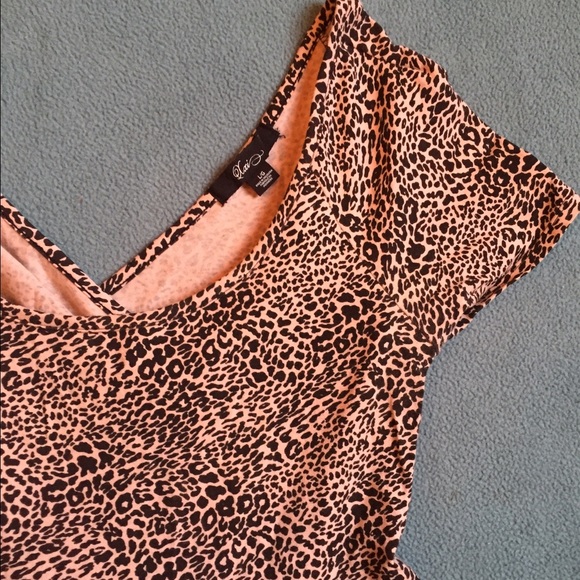 🌸Charlotte Russe Cheetah Skater Dress🌸 - Picture 2 of 4