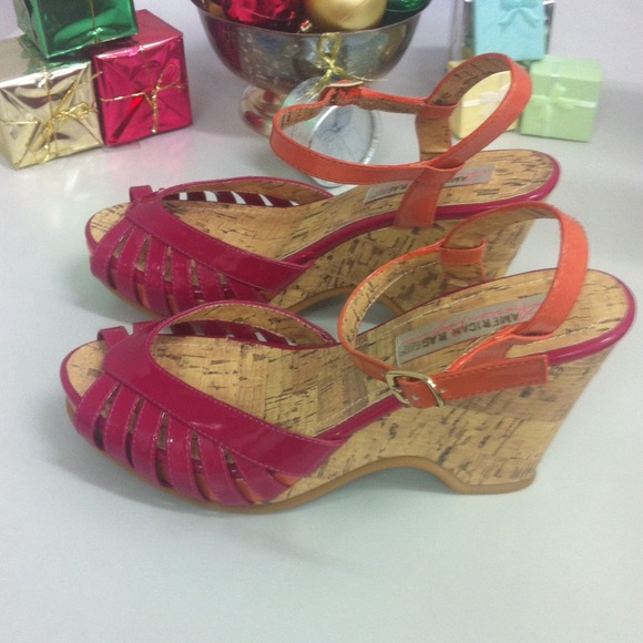 Wedges - Picture 2 of 3