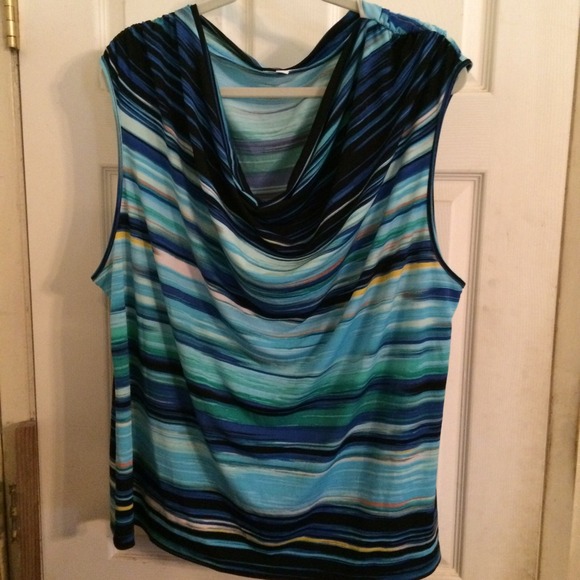 Calvin Klein Tops - Calvin Klein sleeveless career blouse