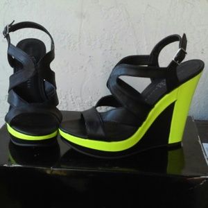 Rock & Republic wedges