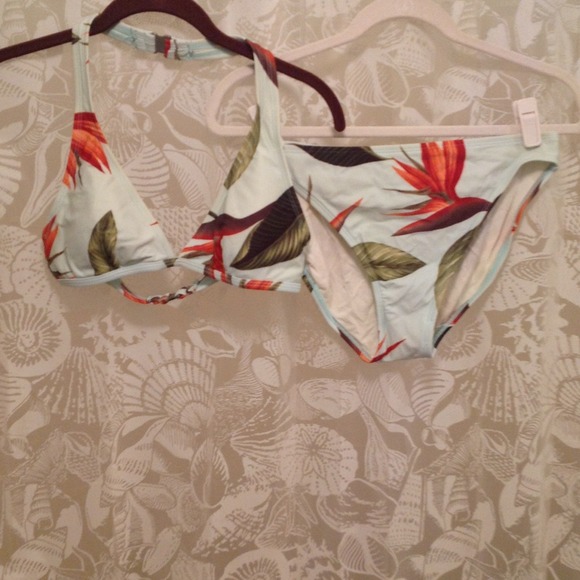 Tommy Bahamas bikini