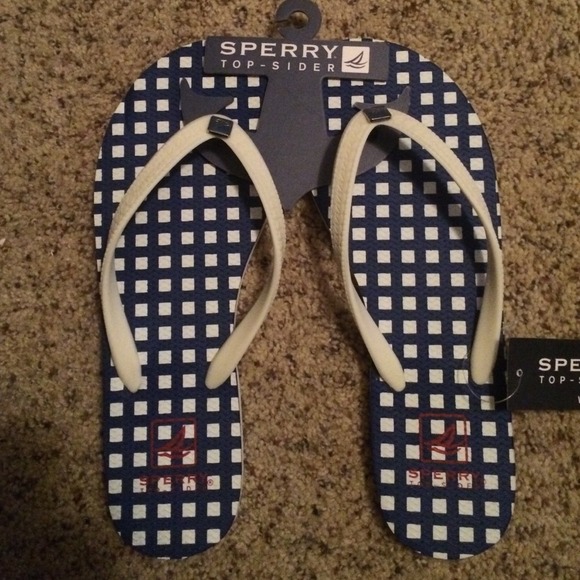 Sperry blue ginghm flip flops