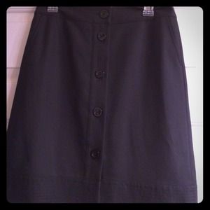 Black skirt with buttons