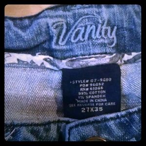 Vanity Jeans 27*35