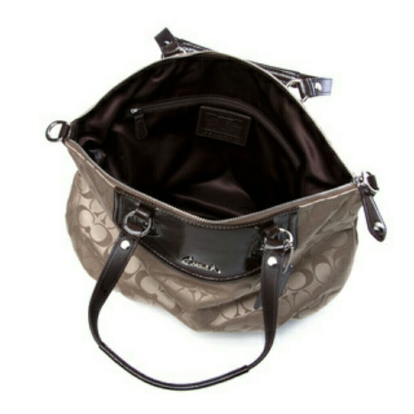 HP Coach Ashley Signature satchel - Picture 4 of 4