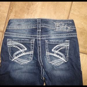 Suki Silver Jeans and buckle miss me jeans- 2 pair