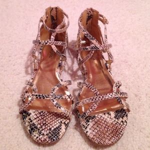 Cute snake skin print flat sandals