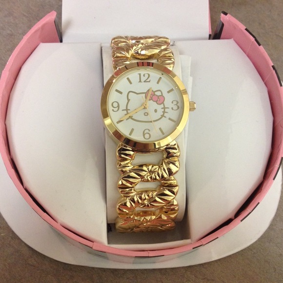 SOLD Hello Kitty Watch - Picture 2 of 3