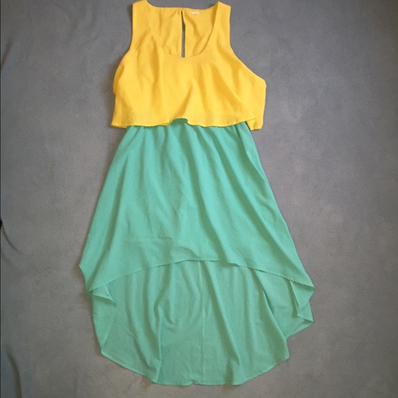 Forever 21 Hi-Lo Chiffon Dress - Picture 2 of 2
