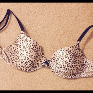 Victorias Secret bra
