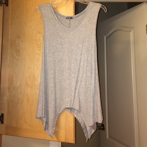 Vox Populi Tops - Grey top