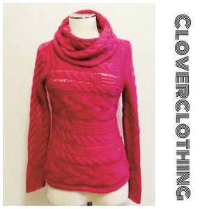 Banana Republic Cable-knit sweater 🌸🌸