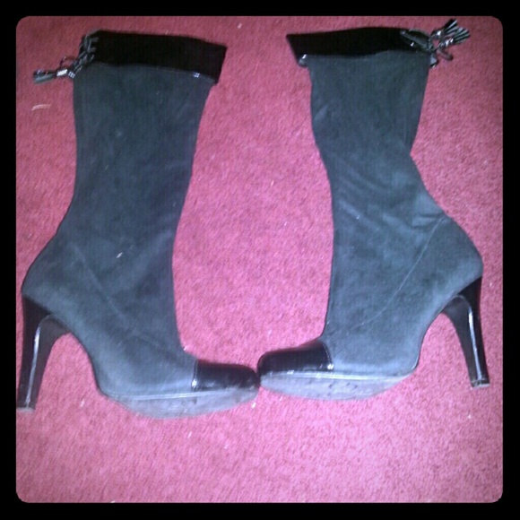 Black boots