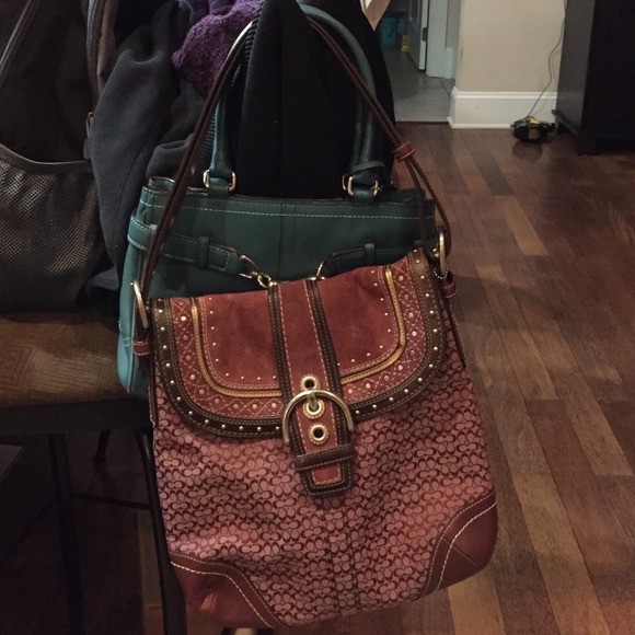Authentic Coach Purse Signature Maroon - Picture 1 of 4