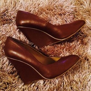 Cute brown wedges