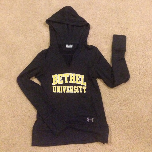 Under Armour vneck hoodie