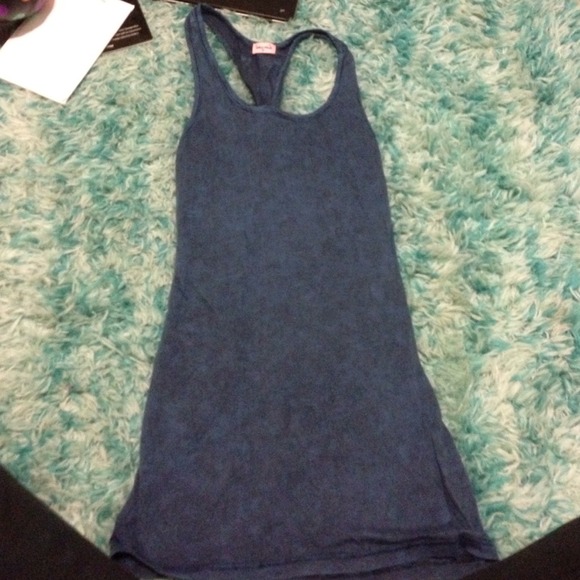 dark blue / black washed out tank